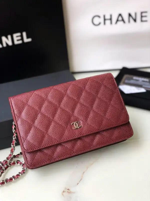 First bag ru CHANEL CHAIN WALLET CAVIAR 0123