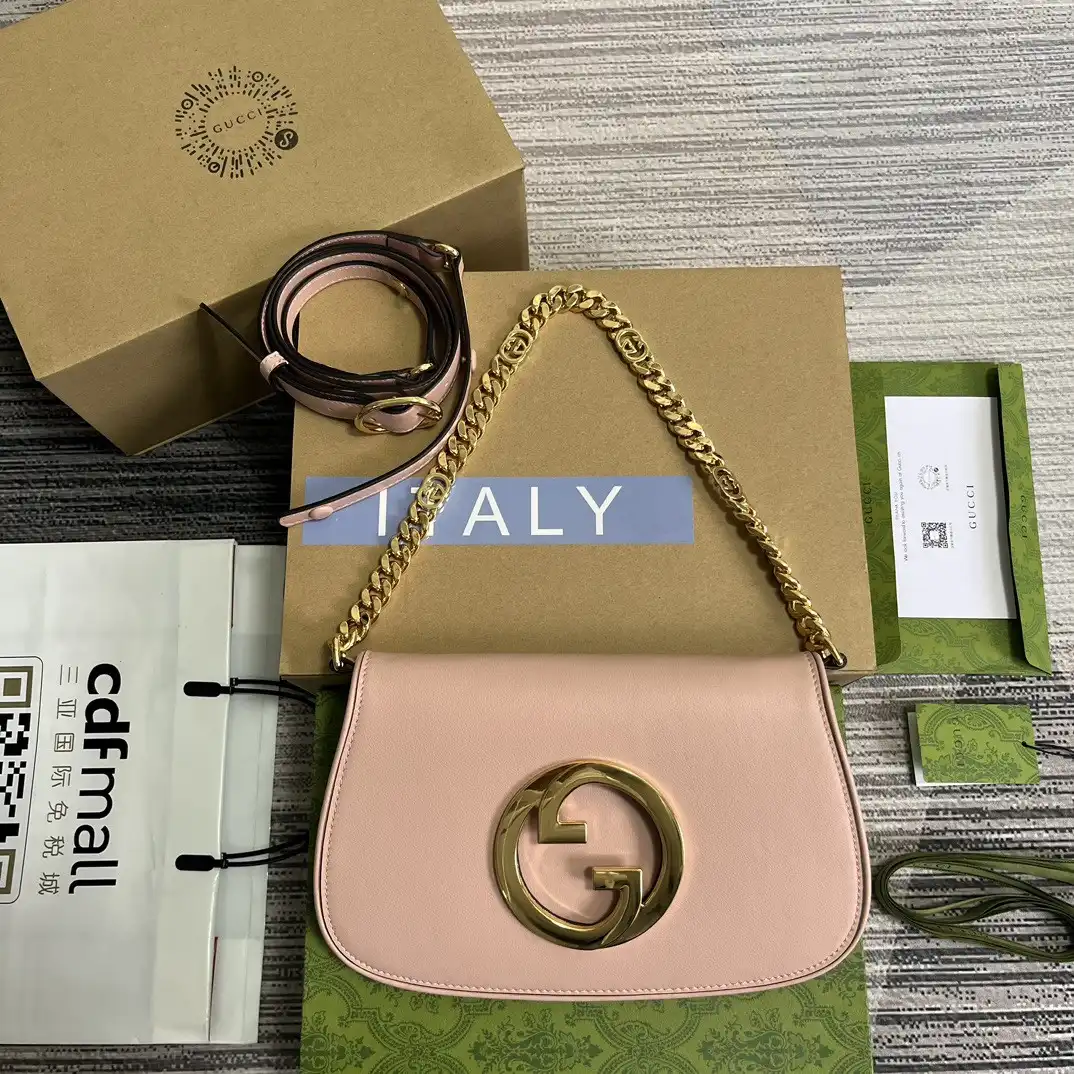 Gucci Blondie shoulder bag 0126