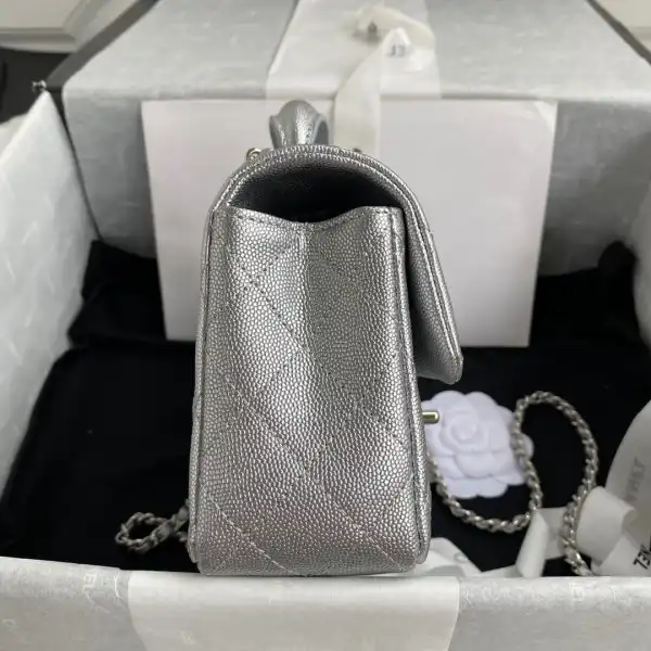 First bag ru CHANEL MINI FLAP BAG WITH TOP HANDLE 0123