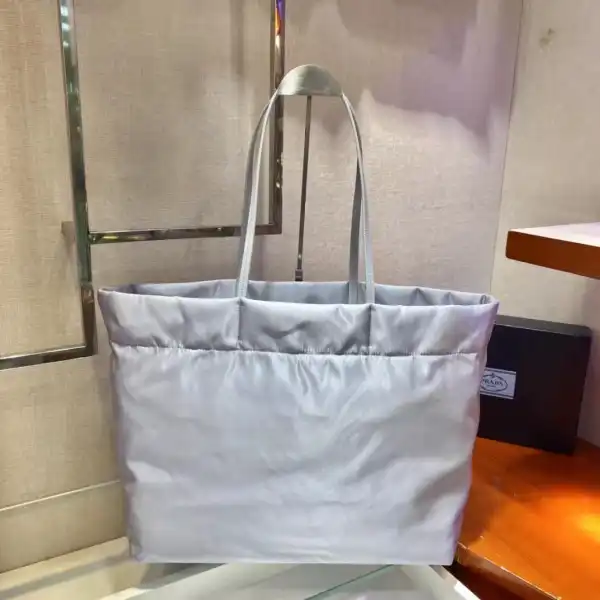 Firstbags ru review PRADA Re-Nylon and Saffiano leather tote bag 0122