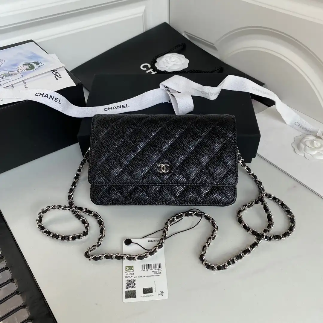 CHANEL CHAIN WALLET CAVIAR NEW EDITION 0125