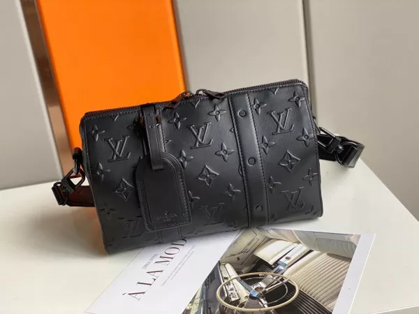 LOUIS VUITTON CITY KEEPALL 0120