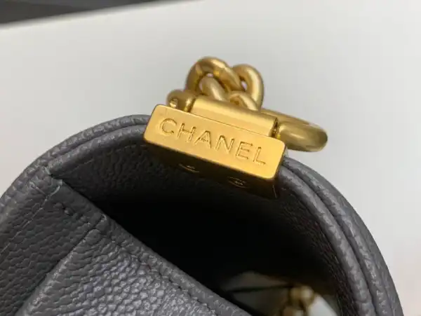 Firstbags ru review CHANEL SMALL BOY  MESSENGER BAG 0125