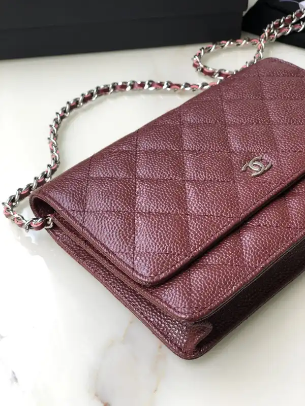 First bag ru CHANEL CHAIN WALLET CAVIAR 0123