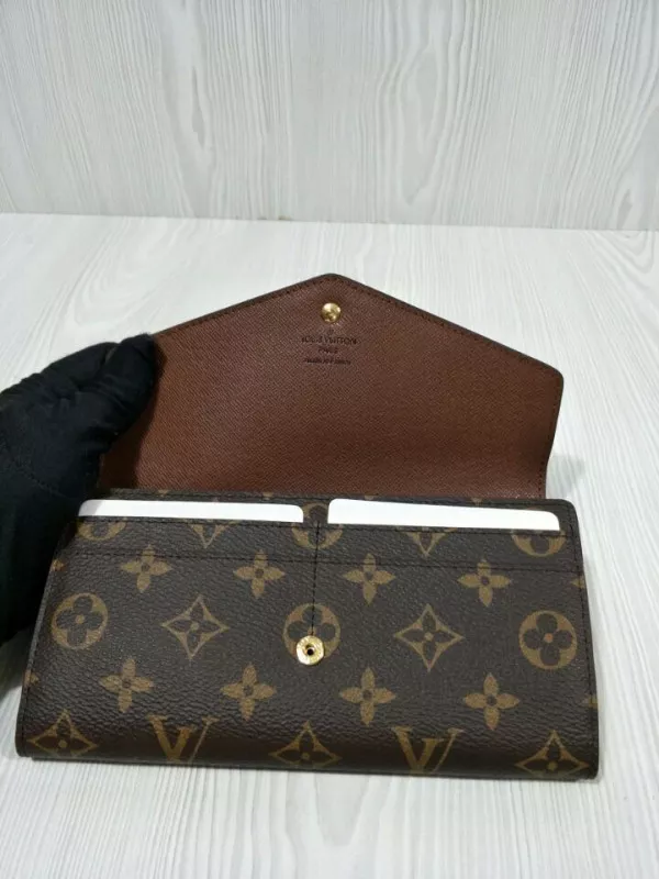 Firstbag ru LOUIS VUITTON SARAH WALLET 0120