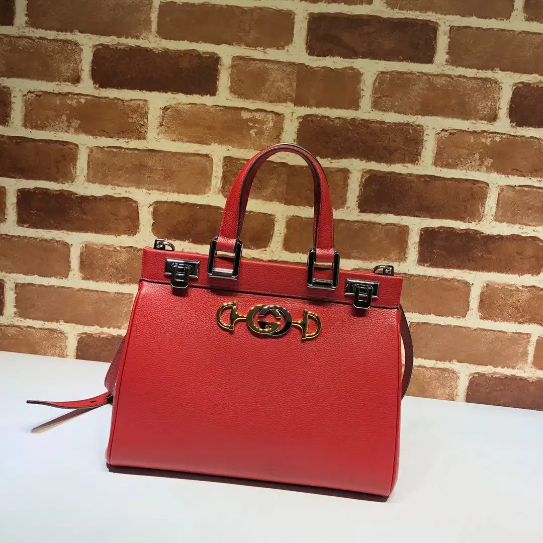 Gucci Zumi small top handle bag 0127