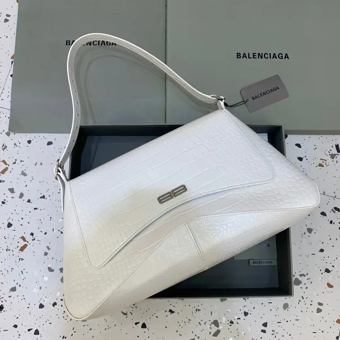 BALENCIAGA WOMEN'S XX MEDIUM FLAP BAG 0203