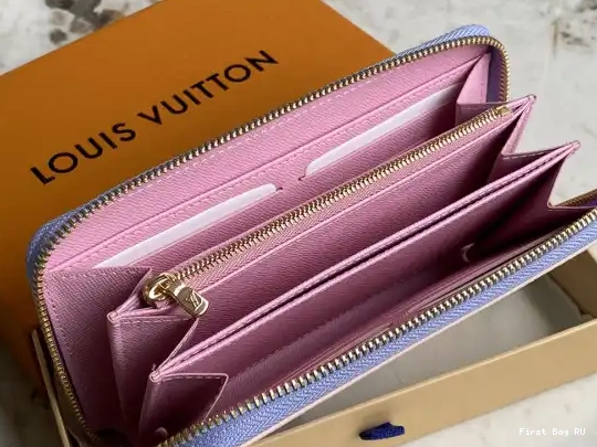 First bag ru LOUIS ZIPPY VUITTON WALLET 0216