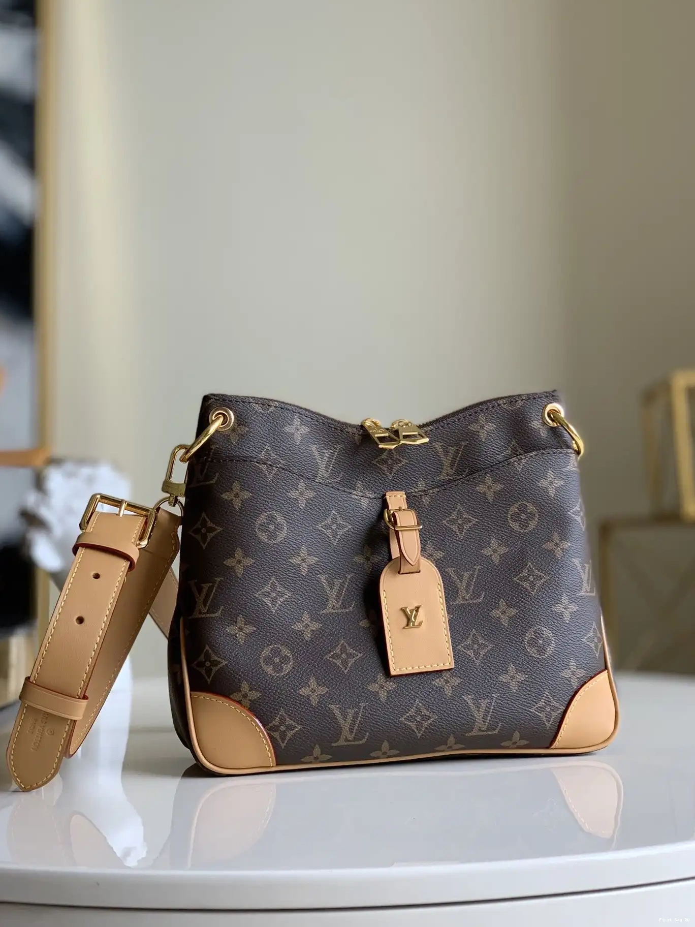 Firstbag ODÉON LOUIS VUITTON PM 0225