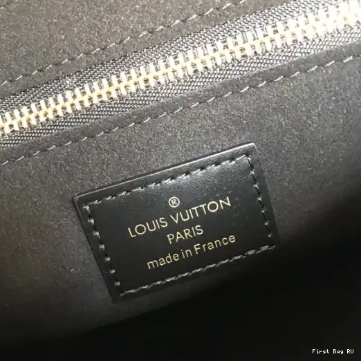 Firstbag HANDLE ONE Louis Vuitton 0221