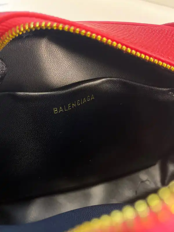 Firstbags ru BALENCIAGA EVERYDAY CAMERA BAG XS 0203