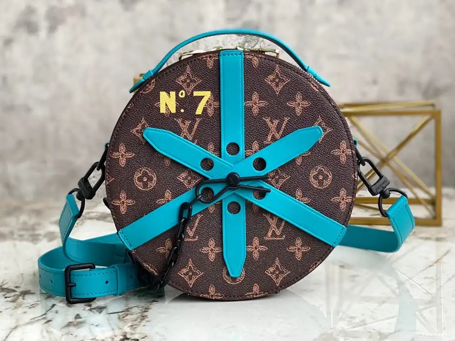 Firstbags ru review WHEEL VUITTON LOUIS BOX 0217