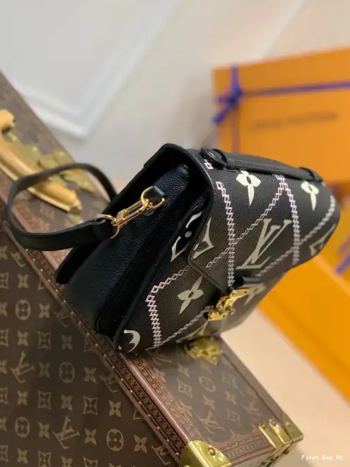 First bags ru MÉTIS LOUIS POCHETTE VUITTON 0222