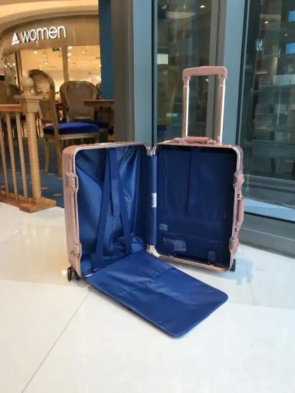 First bag ru Rimowa Travel Box 20inches  24inches  26inches  29inches 0206