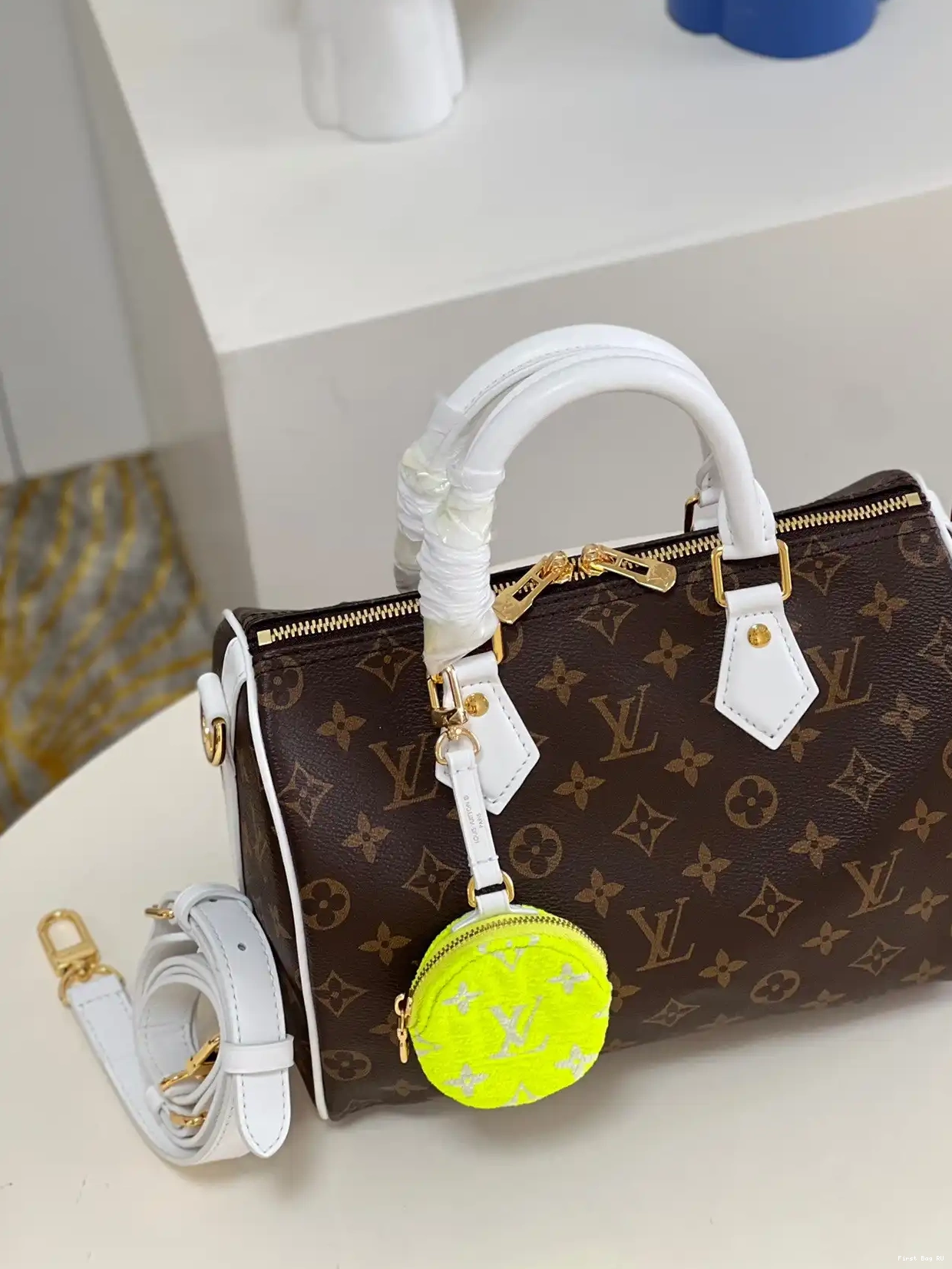 Firstbag ru LOUIS VUITTON BANDOULIÈRE 25 SPEEDY 0222