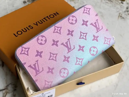 First bag ru LOUIS ZIPPY VUITTON WALLET 0216