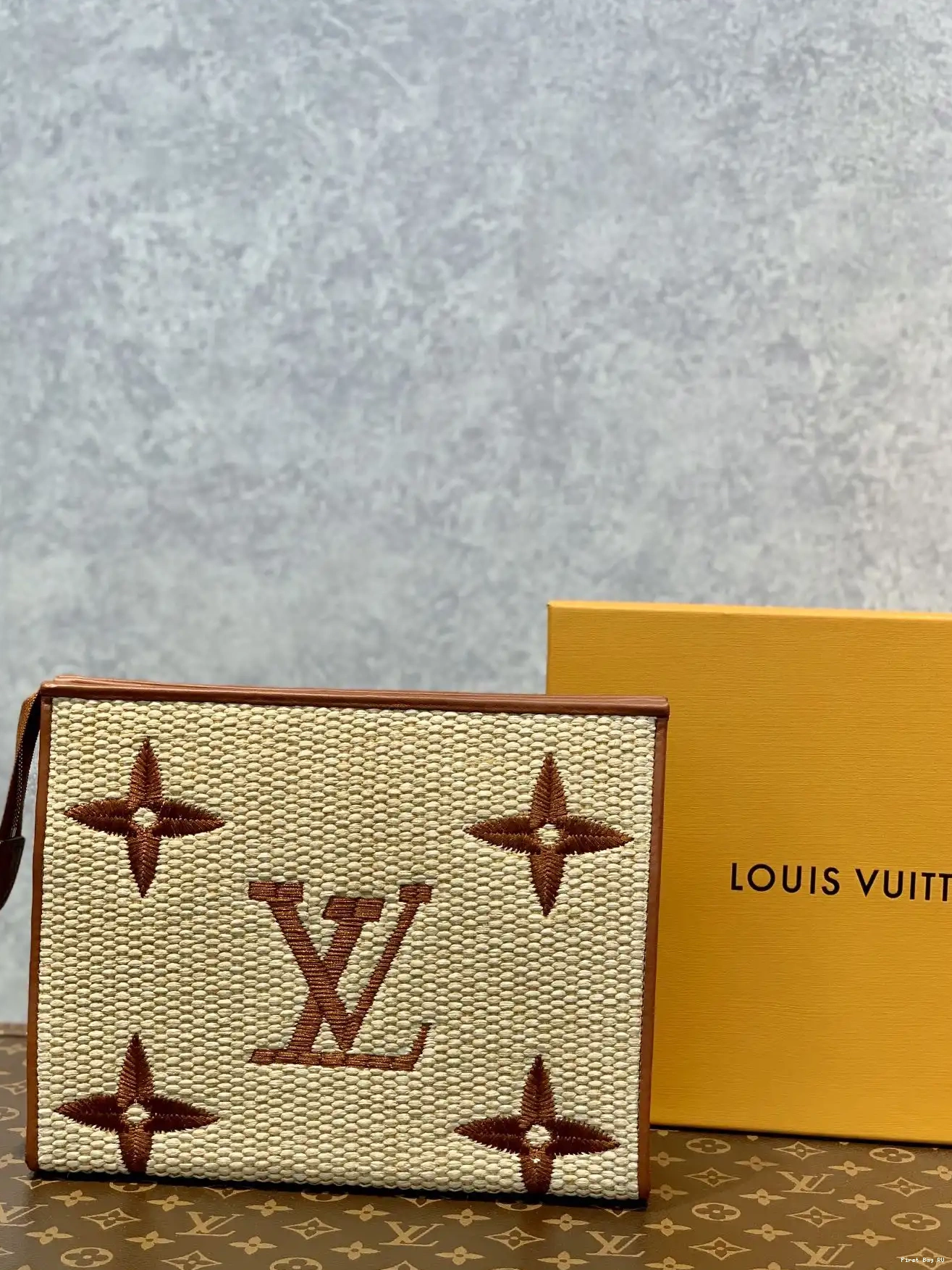 Firstbags ru review Pouch Toiletry VUITTON LOUIS Monogram Raffia 0210