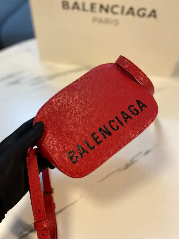 Firstbags ru BALENCIAGA EVERYDAY CAMERA BAG XS 0203