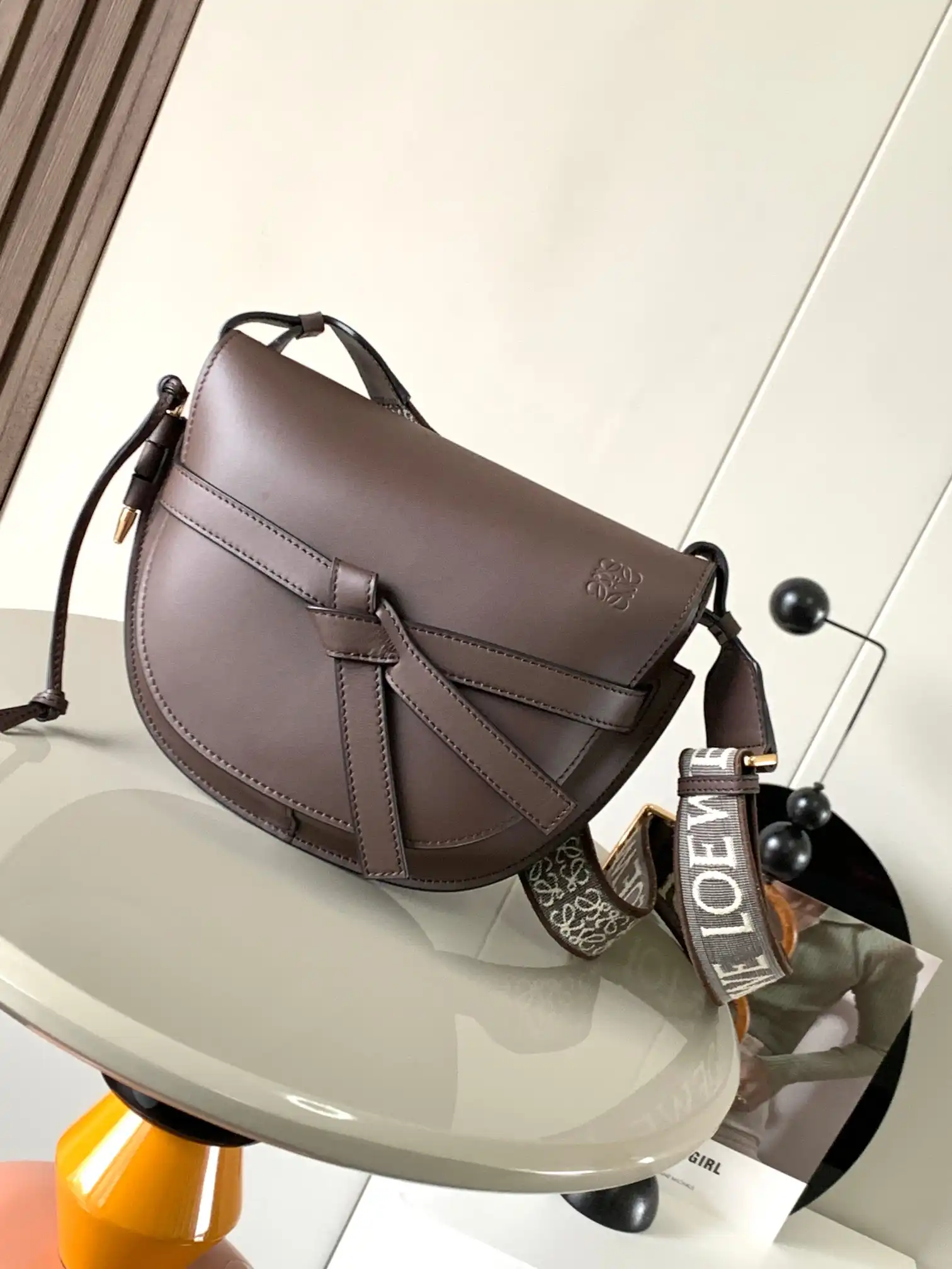 LOWEE GATE BAG-28*19*14CM 0205