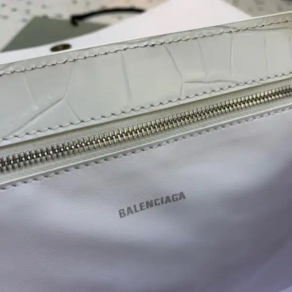 First bag BALENCIAGA WOMEN'S XX MEDIUM FLAP BAG 0203