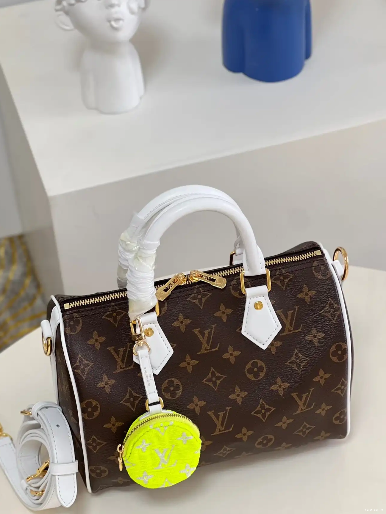 Firstbag ru LOUIS VUITTON BANDOULIÈRE 25 SPEEDY 0222