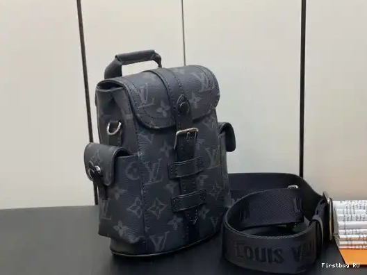 First bag ru VUITTON LOUIS Christopher Nano 0226