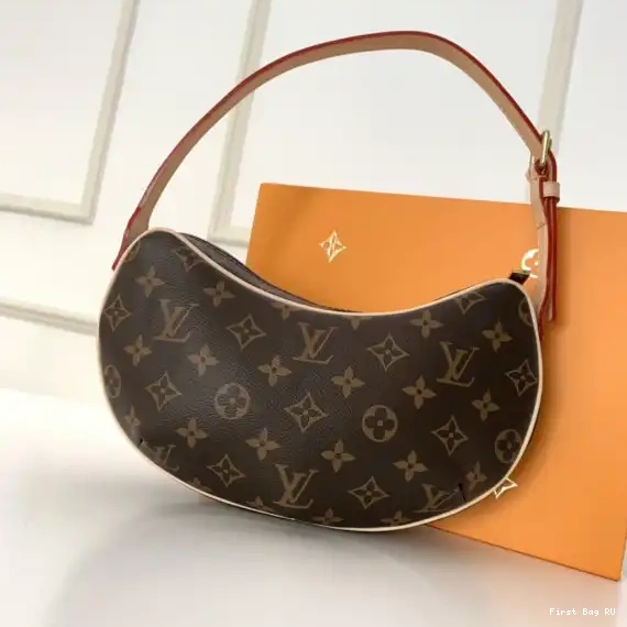 Firstbag CROISSANT VUITTON LOUIS POCHETTE 0223