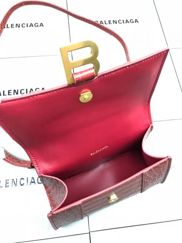 First bags ru BALENCIAGA HOURGLASS 0204