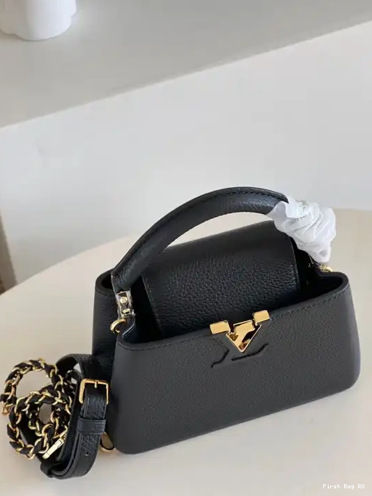 Firstbag VUITTON CAPUCINES LOUIS MINI 0214