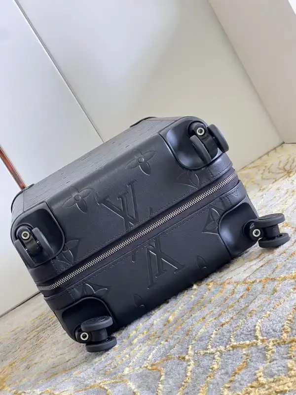 Firstbags ru Louis Vuitton HORIZON 55 0206