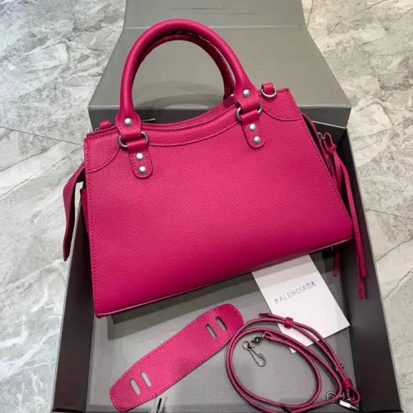 Firstbag BALENCIAGA NEO CHANELASSIC SMALL TOP HANDLE BAG 0203