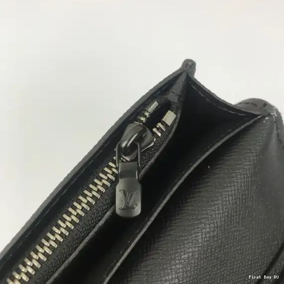 First bags ru VUITTON LOUIS WALLET BRAZZA 0222