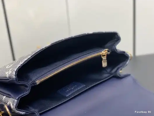 First bag LOUIS EAST METIS POCHETTE VUITTON WEST 0210